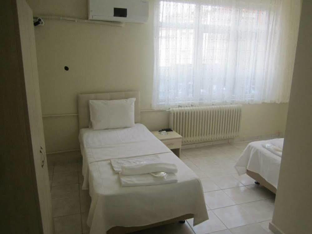 Saral Otel Derince Exterior foto